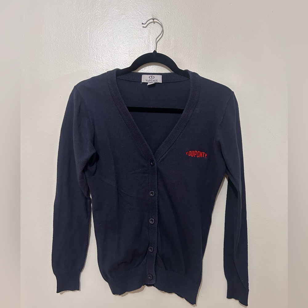 VANTAGE | 100% Cotton Navy Cardigan Sweater w/DuPont red embroidery, Size S/M